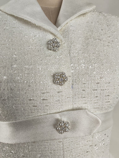 Elegant Lapel A- Style Hemline Niche White Short Sleeve